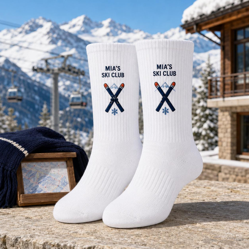 Personalized Ski Club Embroidered Socks, Custom Name Apres Ski Gift, Ski Trip Socks, Winter Cabin Gift, Snow Vacation Group Gift
