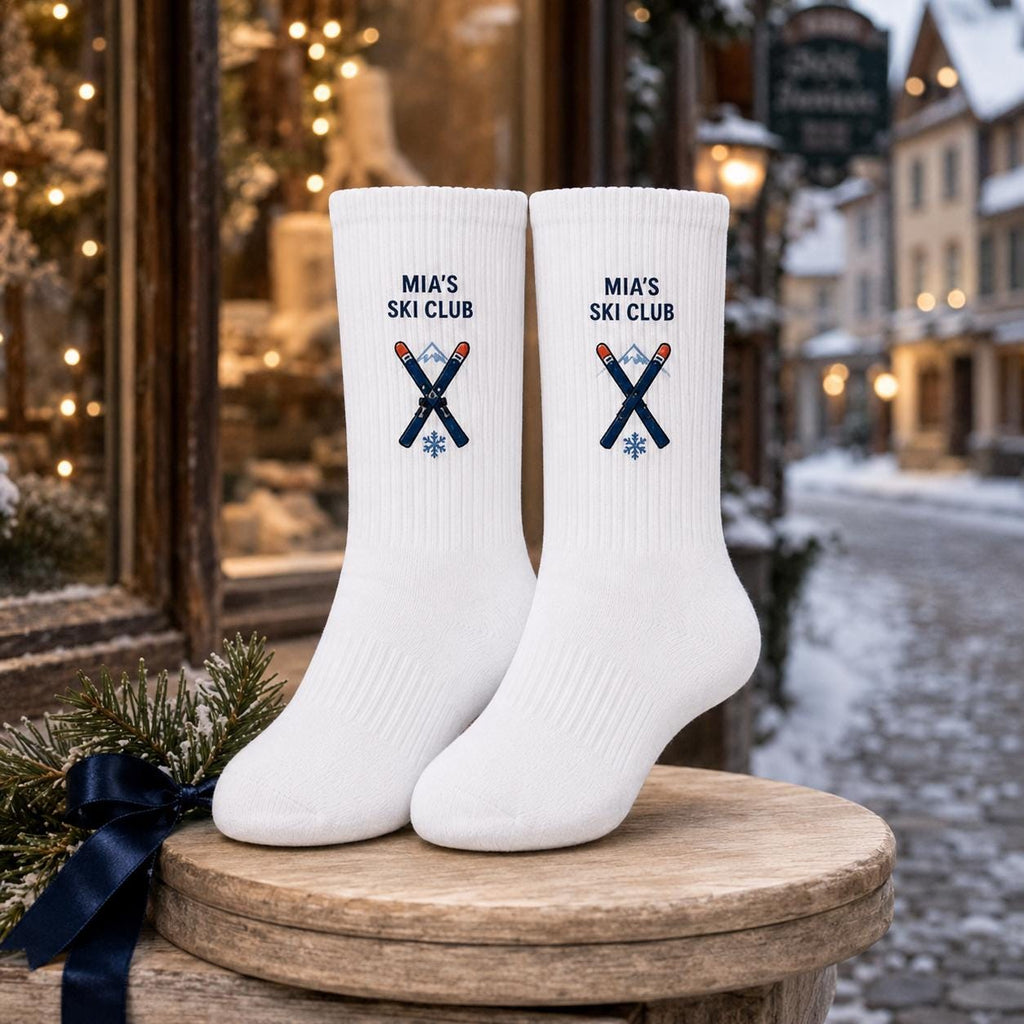 Personalized Ski Club Embroidered Socks, Custom Name Apres Ski Gift, Ski Trip Socks, Winter Cabin Gift, Snow Vacation Group Gift