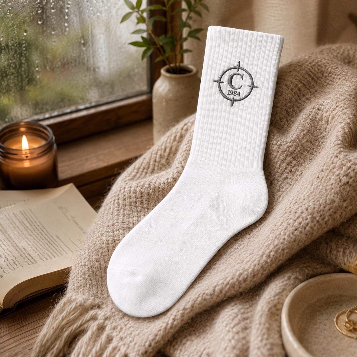 Personalized Family Crest Embroidered Socks, Custom Initial and Established Year Socks, Gift for Dad Grandpa Husband